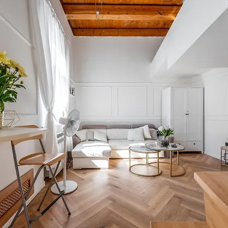 Hlavna Loft Apartment